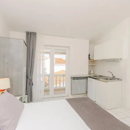 And On The Appartement *