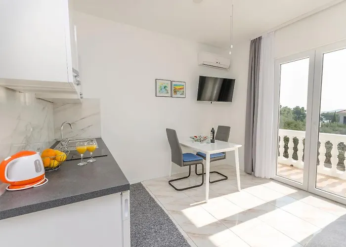 Apartamento And On The Vodice