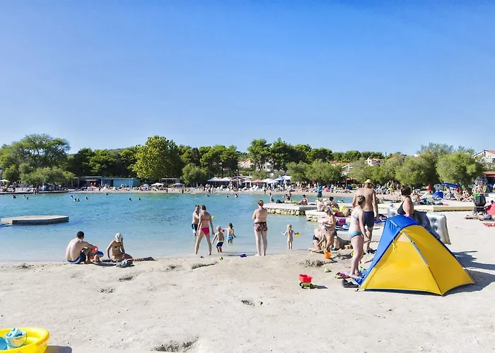 Lejlighed And On The *